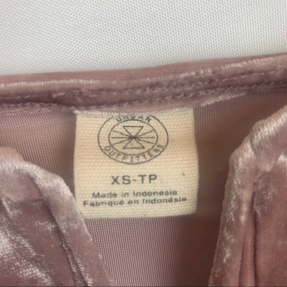 URBAN OUTFITTERS Pink Velvet Bustier Top - Picture 10 of 11